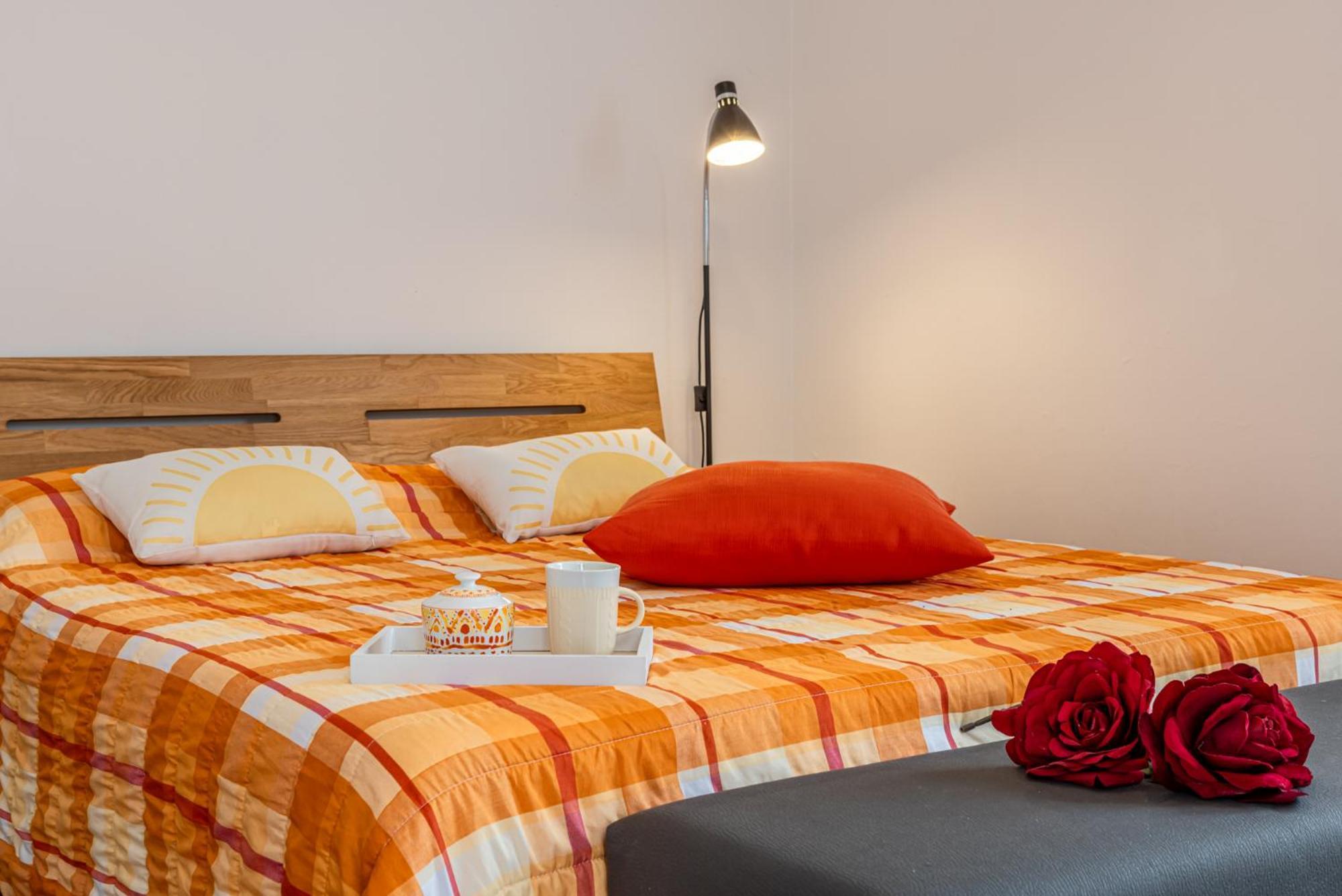 I Tetti Di Stresa Apartment Bagian luar foto